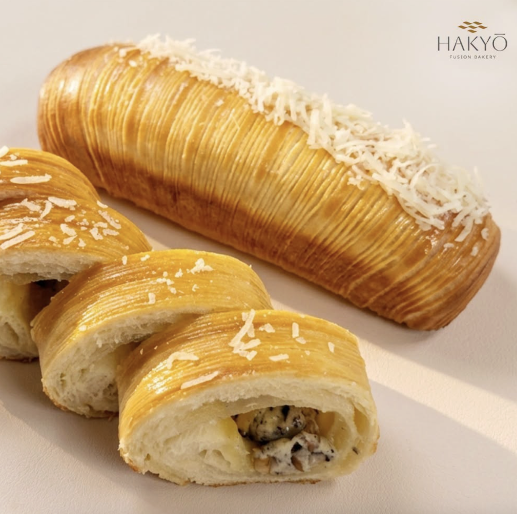 Croissant Nam Truffle Pho Mai