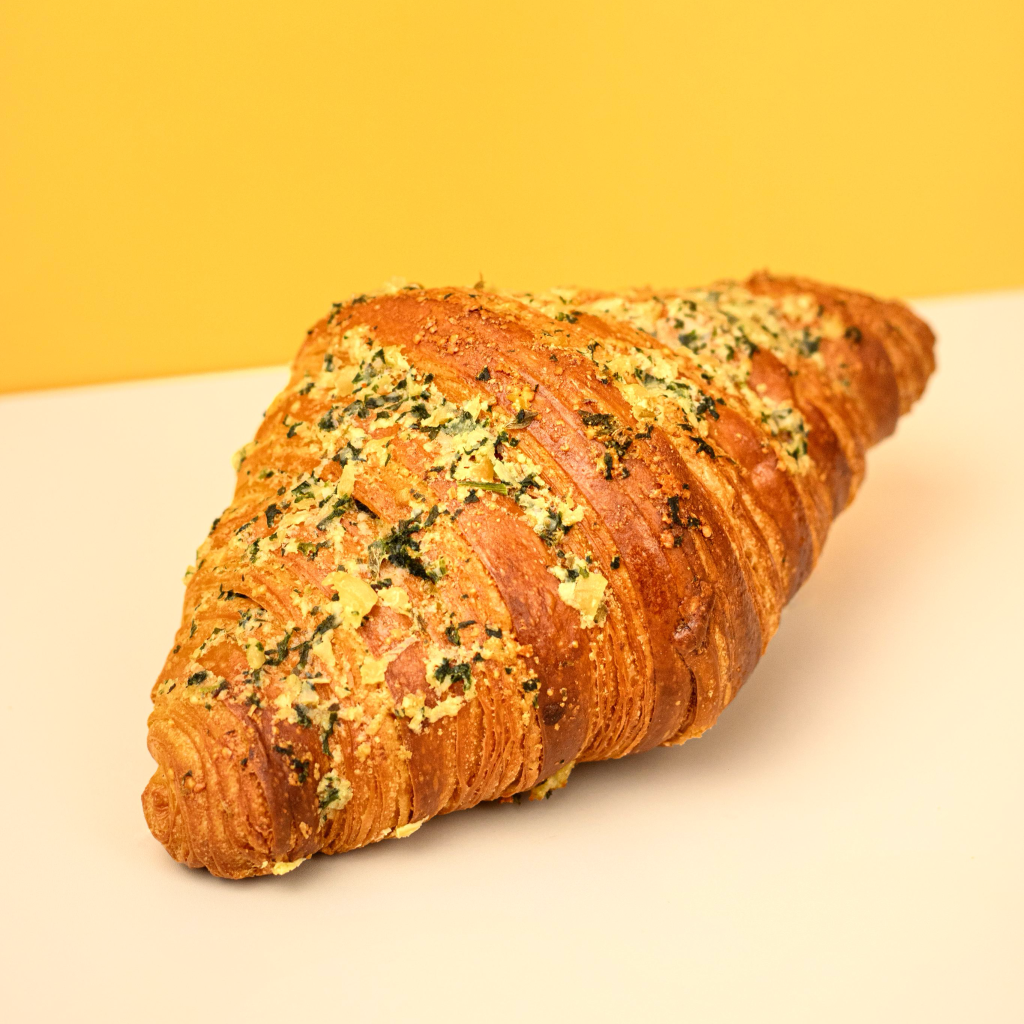 Croissant bơ tỏi